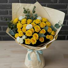 Букет цветов из:  Розы в Липовцах