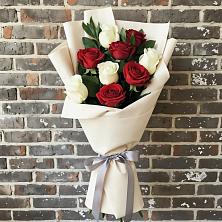 Букет цветов из:  Розы в Липовцах
