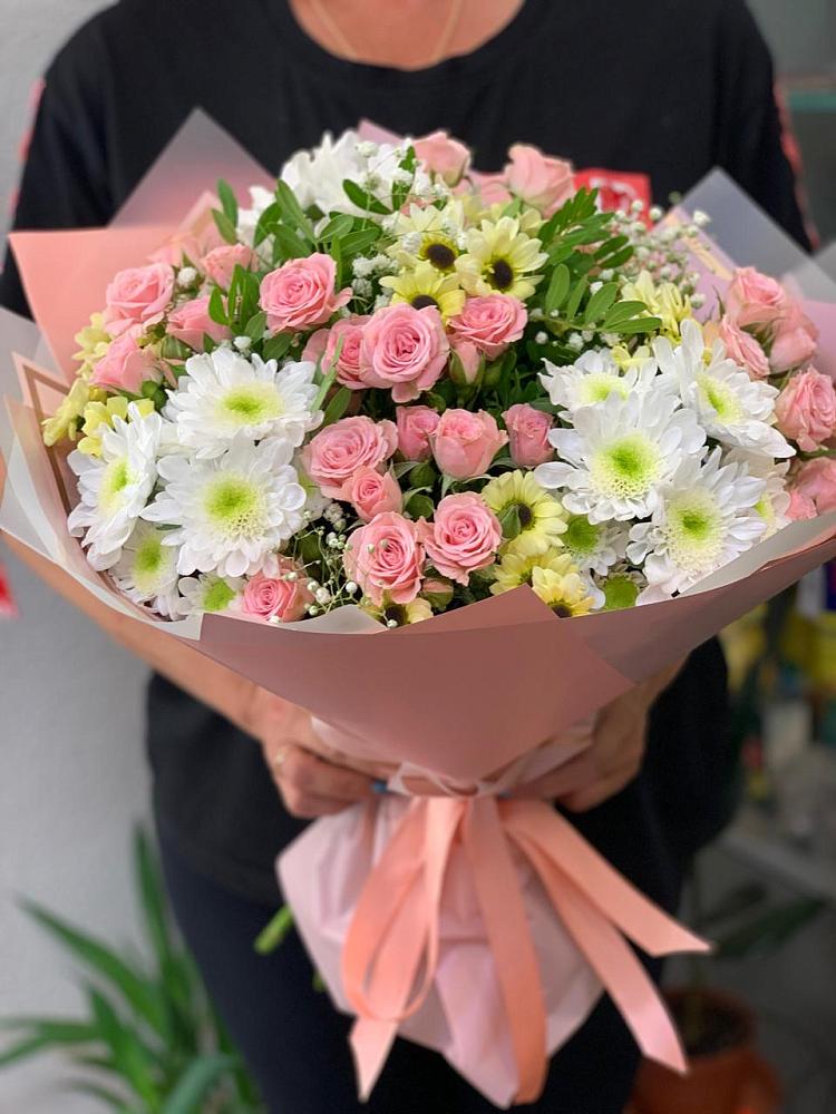 Букет цветов из: Розы и Хризантемы в Липовцах