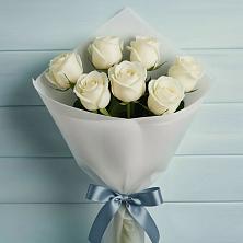 Букет 7 Белых роз Эдлесс Лав в Липовцах
