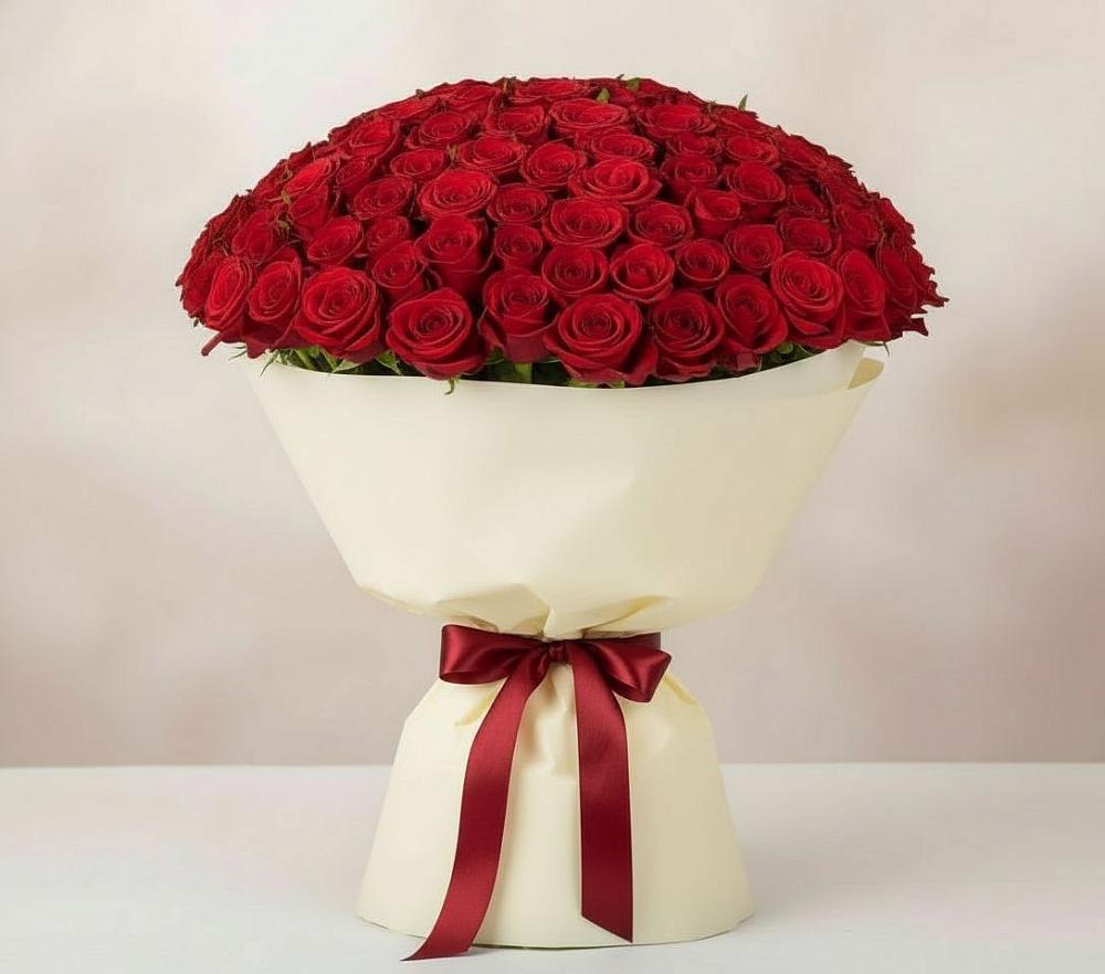 Букет 101 Красная роза Милано в Липовцах