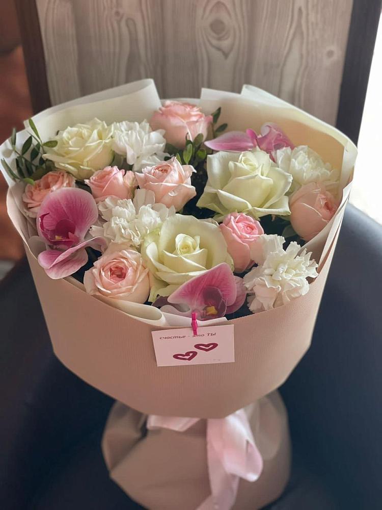 Букет цветов из: Орхидеи, Розы и Гвоздики в Липовцах