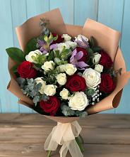 Букет цветов из:  Розы и Альстромерии #REPLACE_PRED# Липовцах