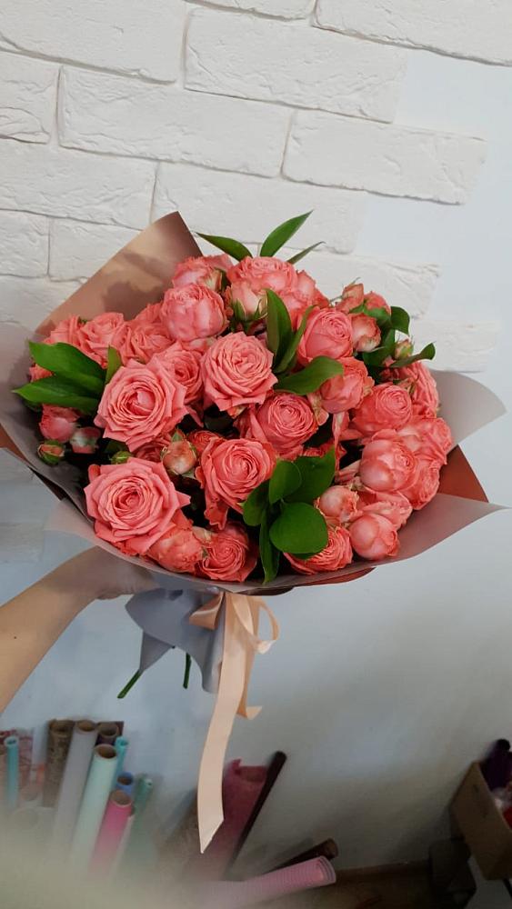 Букет цветов из: Розы в Липовцах