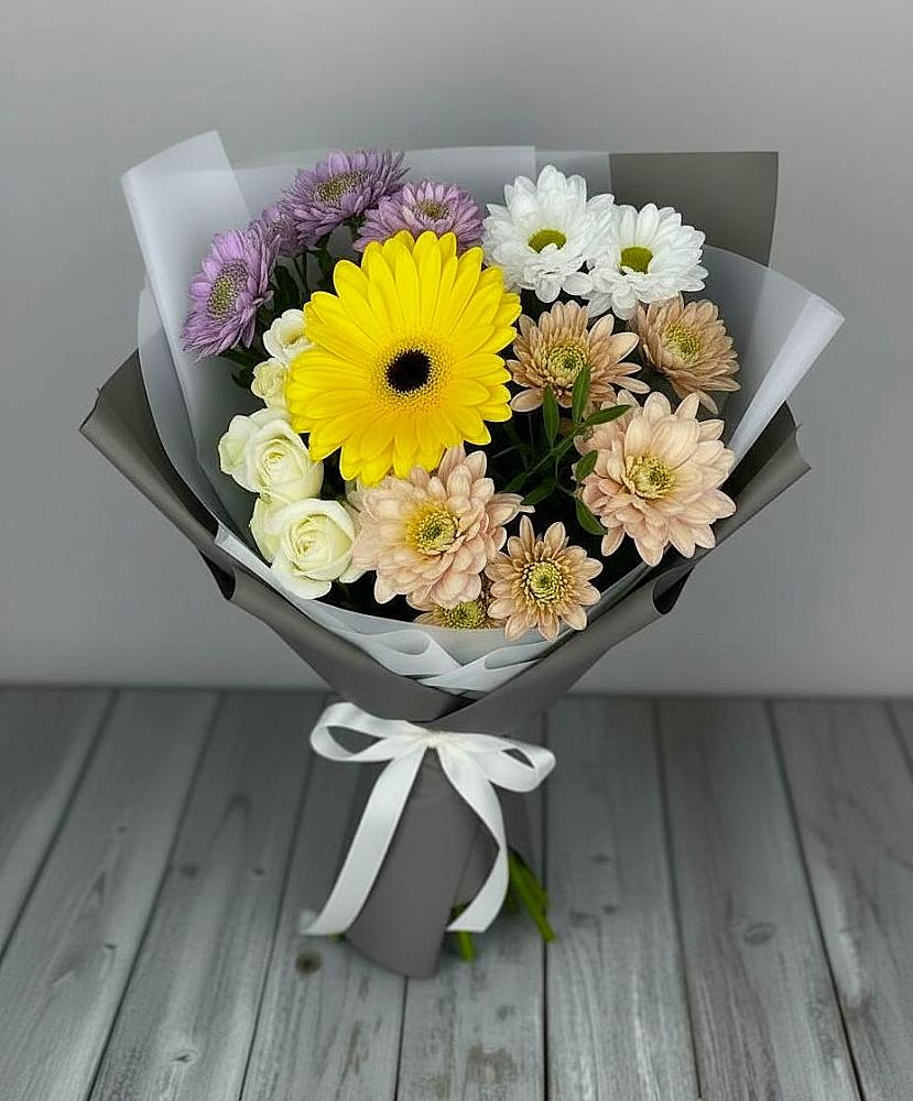 Букет цветов из: Розы, Герберы и Хризантемы в Липовцах