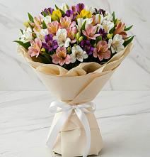Букет цветов из:  Альстромерии #REPLACE_PRED# Липовцах