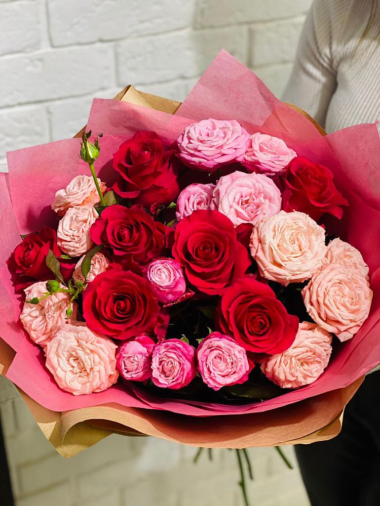 Букет цветов из: Розы в Липовцах