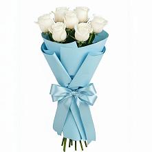 Букет 7 белых роз Проуд в Липовцах