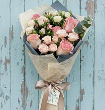 Букет цветов из:  Розы в Липовцах