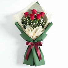 Букет цветов из:  Розы в Липовцах