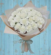 Букет цветов из:  Гвоздики в Липовцах