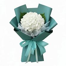 Букет цветов из:  Гортензия в Липовцах