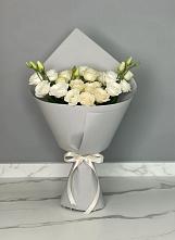 Букет цветов из:  Розы и Лизиантусы #REPLACE_PRED# Липовцах