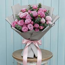 Букет цветов из:  Розы в Липовцах